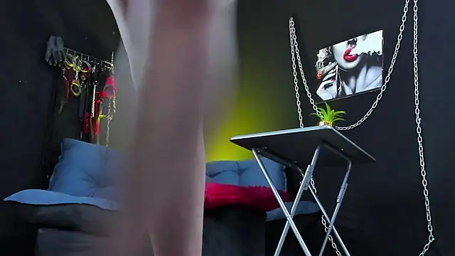 katrinastone - KatrinaStone's free webcam