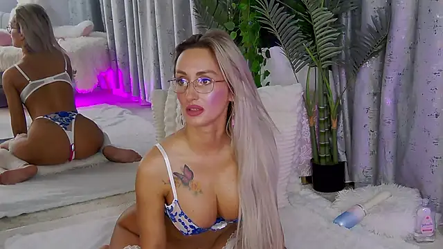 isabelleethan - IsabelleEthan's free webcam