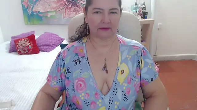 leonela_69 - Leonela_69's free webcam