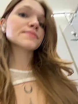 StreetSquirt Live Webcam on Stripchat