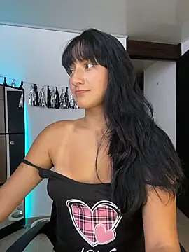 lenkaa - Lenkaa's free webcam - UK Sex Cams