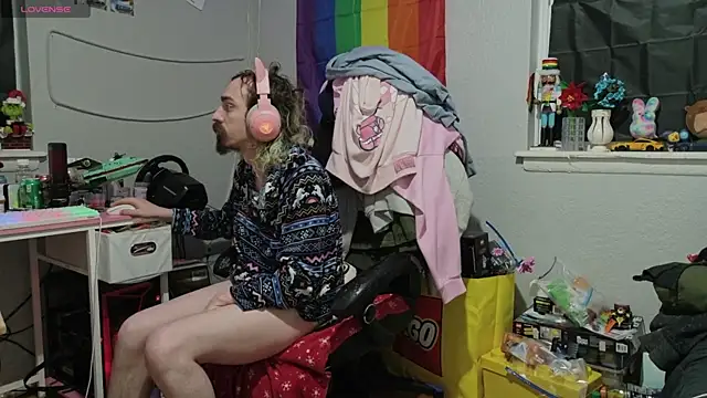 Preview of tallnerdyguy