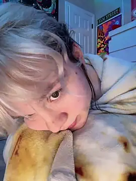 Cutiepiespanks live cam profile