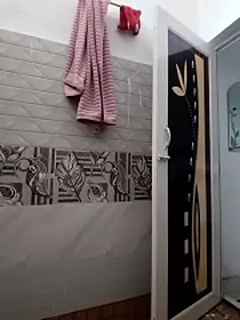 Hot-Tinaa live sex cam