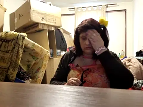 Samantha_Squirt@xh live sex cam