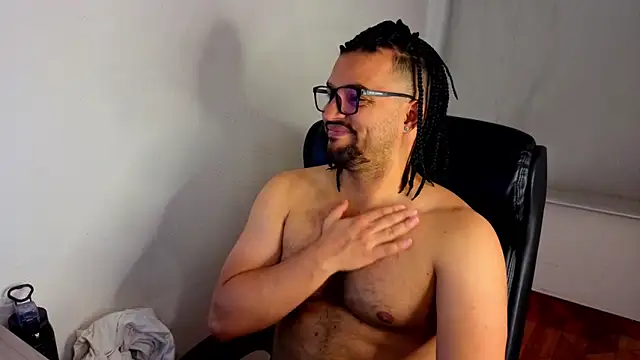 ernesto-rodriguez82 - Ernesto-Rodriguez82's free webcam - UK Sex Cams