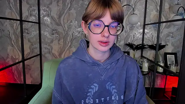 RubySoft live sex cam