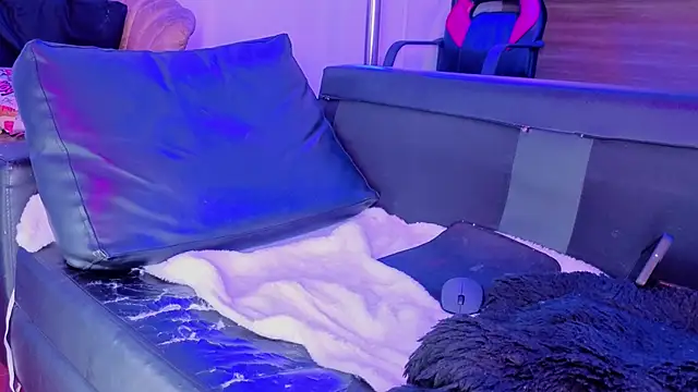 nova_salvatore live sex cam