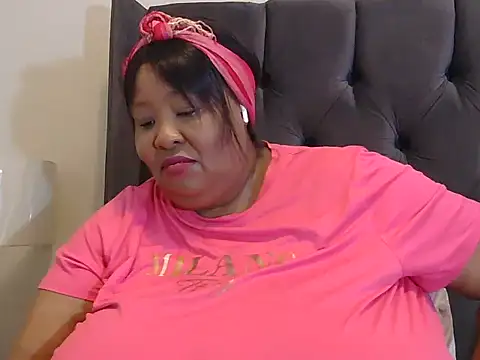 nancy111 - Nancy111's free webcam