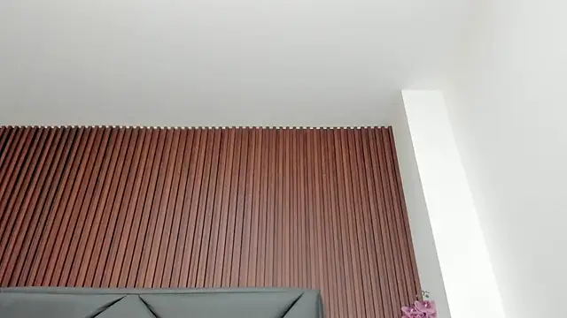 charlote_smit_ - Charlote_smit_'s free webcam - UK Sex Cams