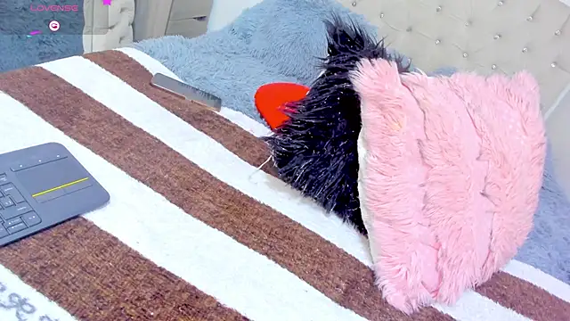 carlaperez_ - Carlaperez_'s free webcam - UK Sex Cams