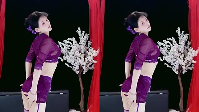 美女Banana-Milk69在线直播