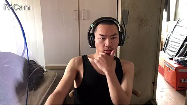 dyjdddttj - Dyjdddttj's free webcam - UK Sex Cams