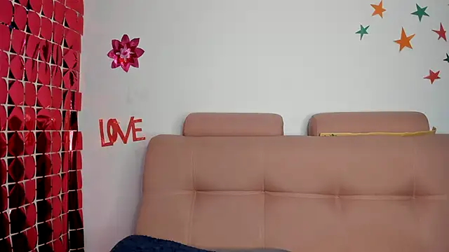 lizzie_c live sex cam