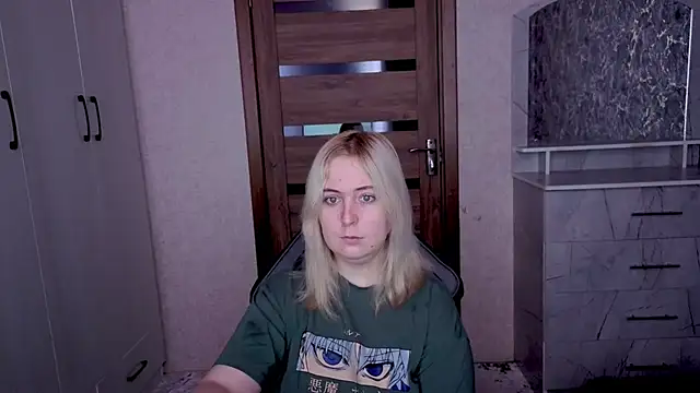 Kristy-Max live sex cam