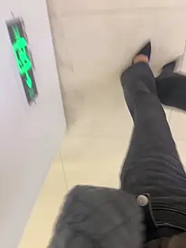 yimisun01 live sex cam