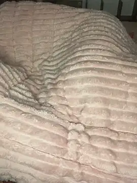 saraone_arab - SaraOne_arab's free webcam - UK Sex Cams