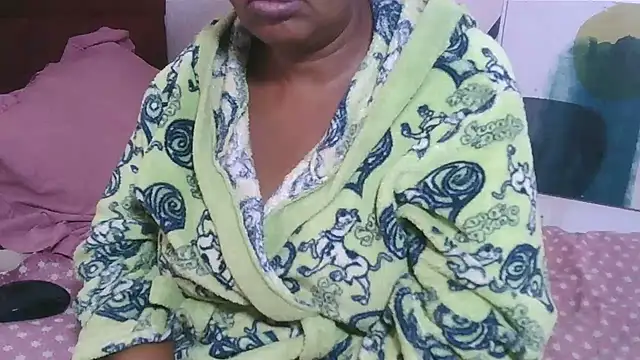 sweetrosy7 - SweetRosy7's free webcam - UK Sex Cams