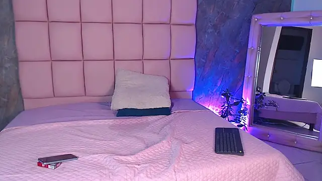 ashtart_1 - Ashtart_1's free webcam - UK Sex Cams