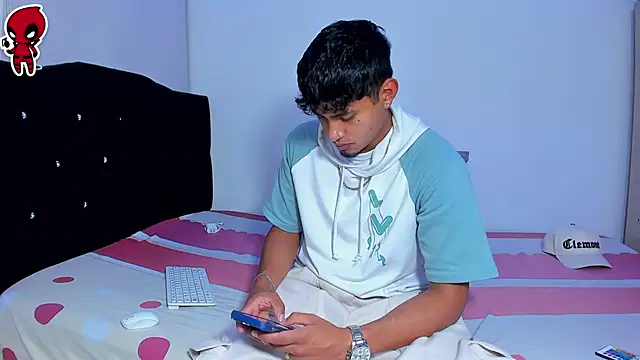 thiago_snoop - Thiago_snoop's free webcam - UK Sex Cams