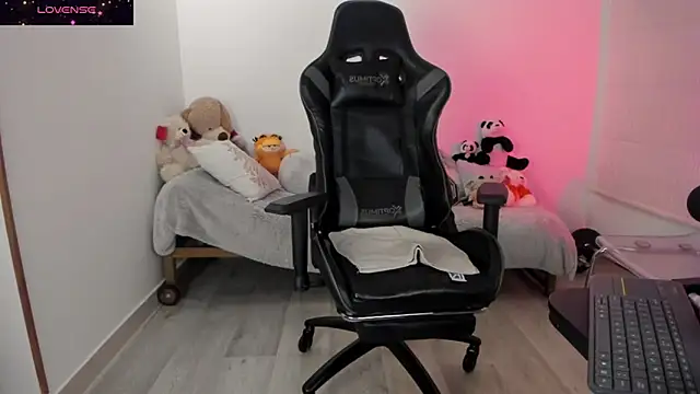 biancastrongg - Biancastrongg's free webcam - UK Sex Cams