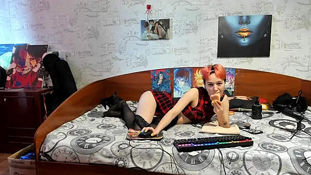 kagamitayga - KagamiTayga's free webcam - UK Sex Cams