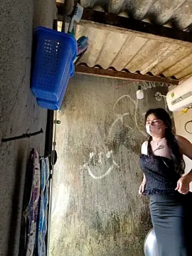 lyna_bl live sex cam