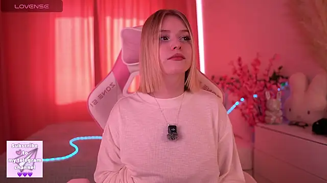 dragonwind - Dragonwind's free webcam - UK Sex Cams