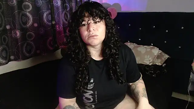 angelique_klane - ANGELIQUE_KLANE's free webcam - UK Sex Cams