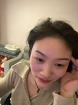 美女pangtouyubb在线直播