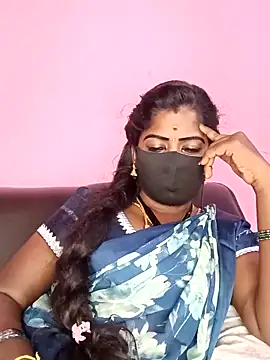 Webcam Model (tamilammukuttyy)  is live.Free join now!