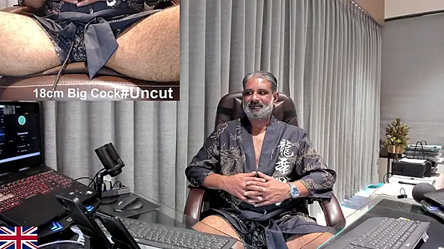 OnlineBossUK live sex cam