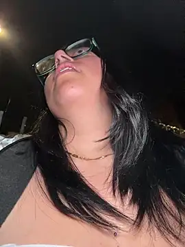 lismar_fire - Lismar_fire's free webcam - UK Sex Cams