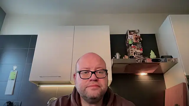 theitalianbear - Theitalianbear's free webcam - UK Sex Cams