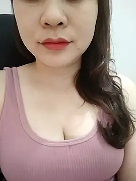 Webcam Model (Cogai-nhutnhat)  is live.Free join now!