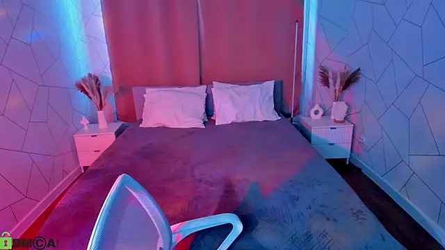 luna_c0ra - Luna_c0ra's free webcam - UK Sex Cams