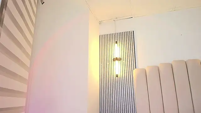 lian_cameron - Lian_cameron's free webcam - UK Sex Cams