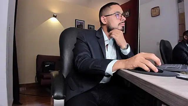 thesexlawyerx - Thesexlawyerx's free webcam - UK Sex Cams