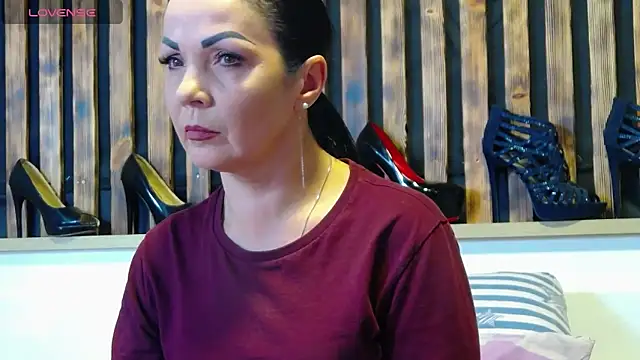 tory_lovi - Tory_Lovi's free webcam - UK Sex Cams