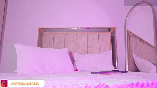 tatiana_10 - Tatiana_10's free webcam - UK Sex Cams