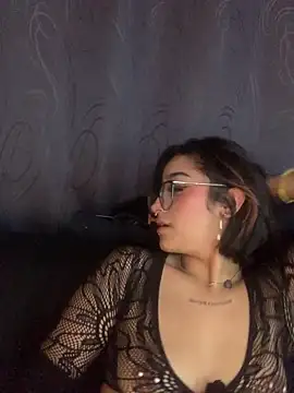 lilithmonette (G teen) - Show oil with my friend