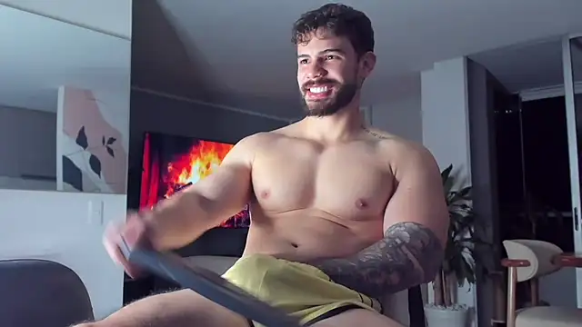 valenthino_salvatore (M young) - hard cock naked