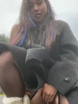 美女luna-sisi在线直播