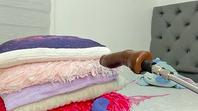 elizabeth_18_ - Elizabeth_18_'s free webcam - UK Sex Cams