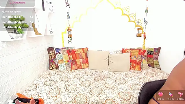 LadyNahir live sex cam