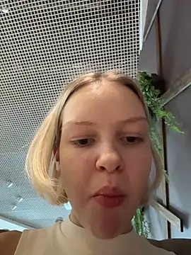 ashleymur (F teen) - finger in pussy