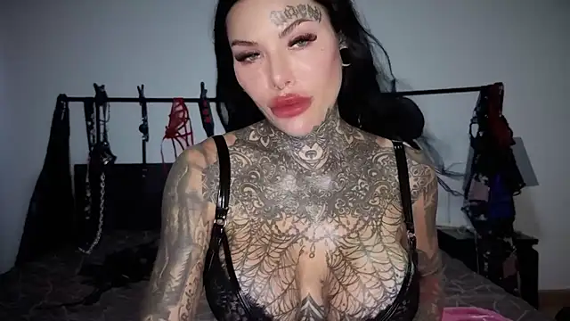 darkinkedbabe (F young) - drool on tits