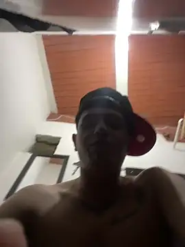 themasterhades_777 (M twink) - ⭐꧁GET NAKED + MASTURBATION꧂⭐