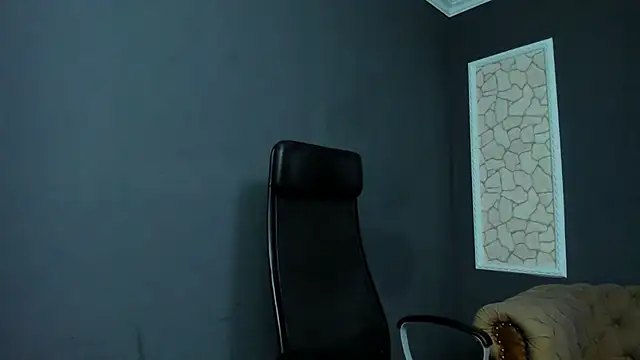 brianhunts (M young) - (leT's play) !! hoT HOT !!!