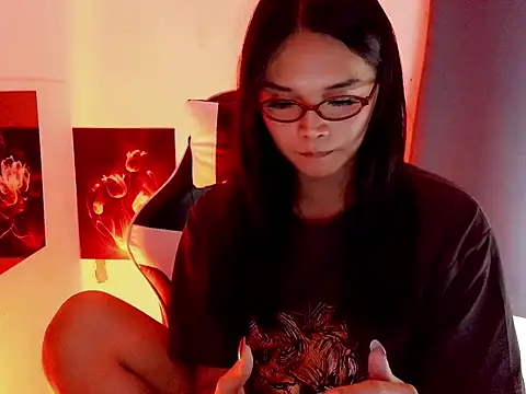 hard_lovely_dick69 (T teen) - 1 WEEK NO CUM!!